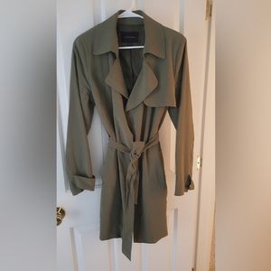 Banana Republic Lightweight Trench Coat Size M